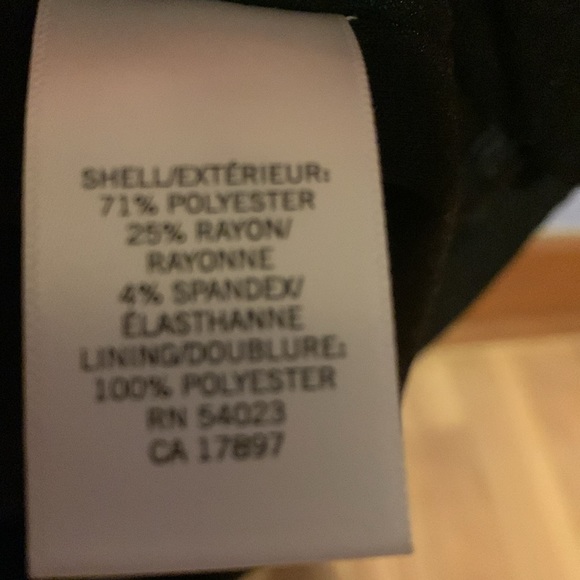 Banana Republic little black dress - Picture 2 of 3